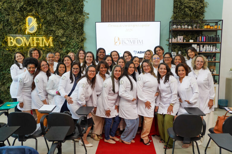 Formatura do Curso em Terapia Capilar Básico